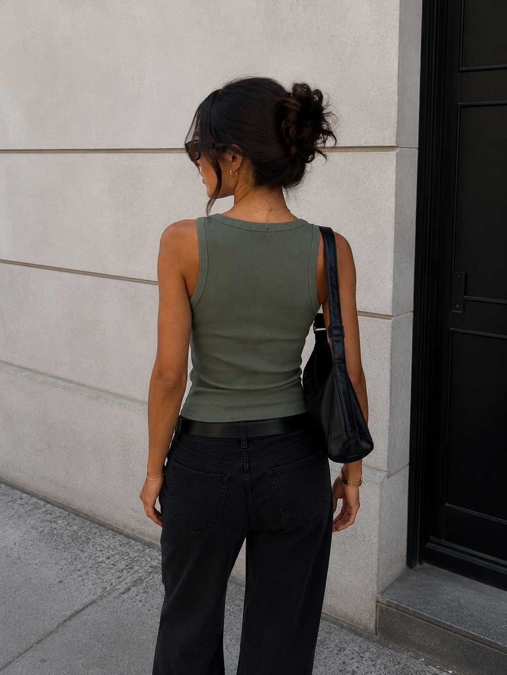 Ribbed U-Neck Tank Top – Olive