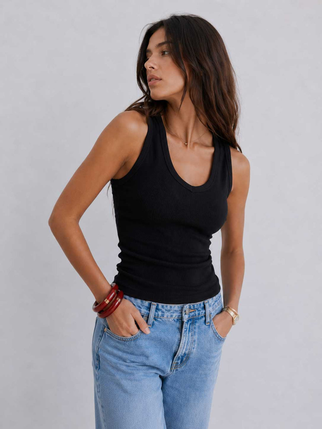 Ribbed V-neck Tank Top _ Black