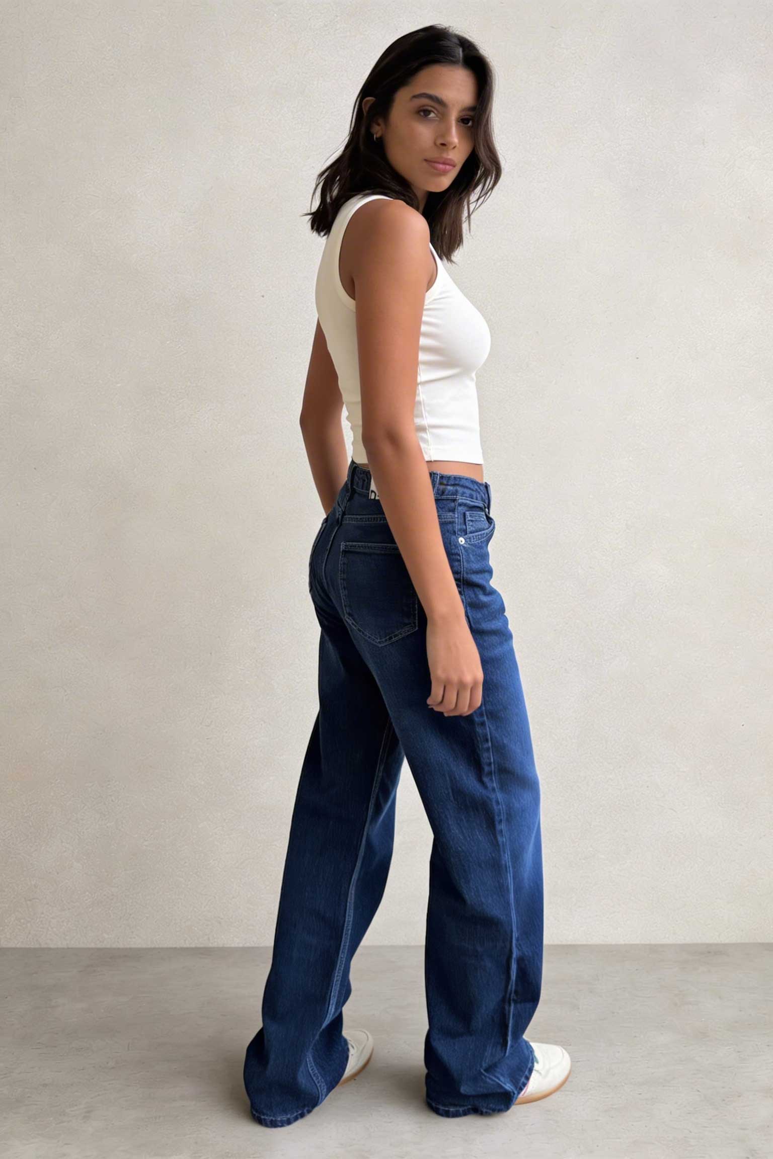Straight – High-Waist Deep Ocean Blue Jeans