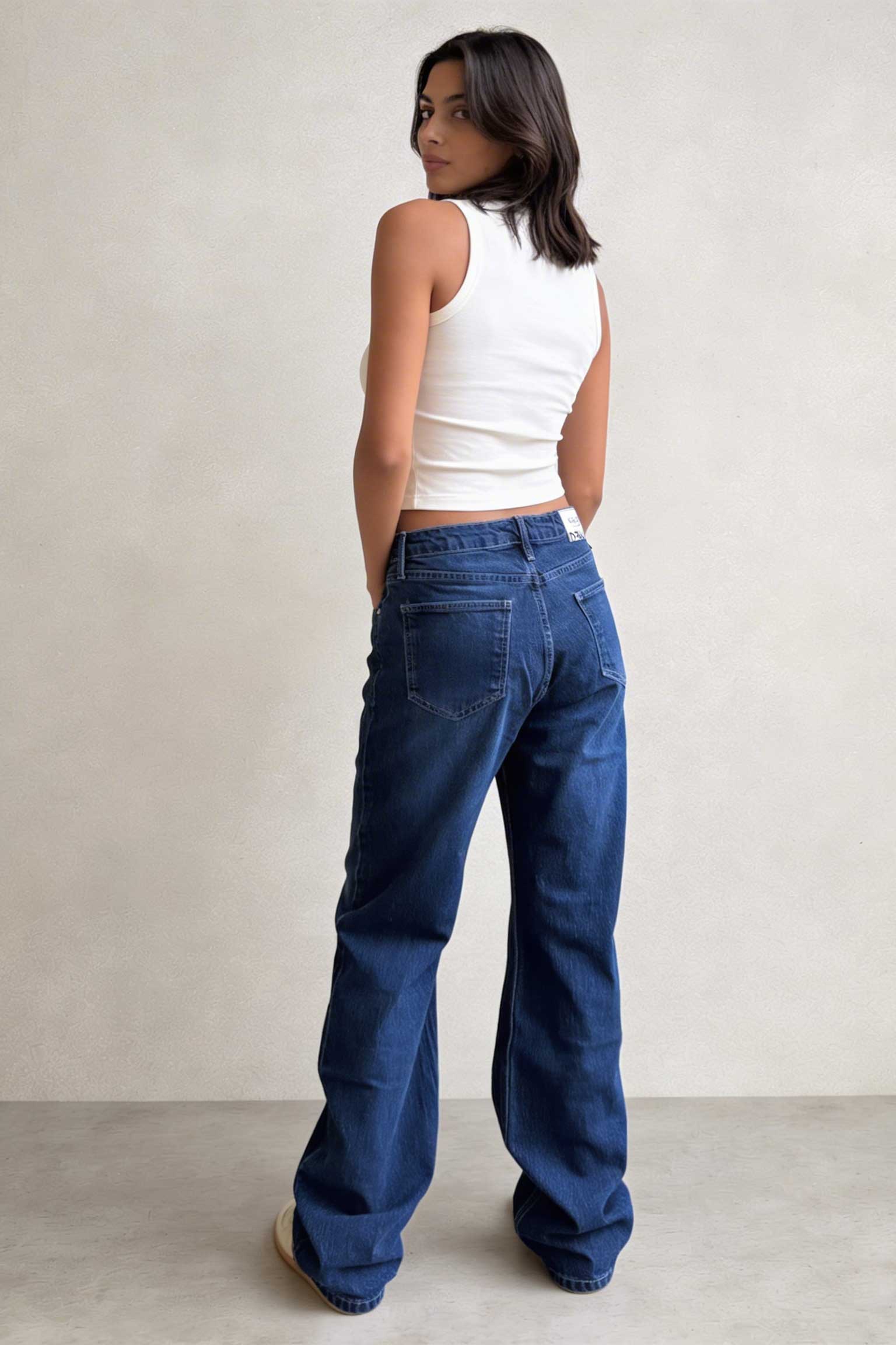 Straight – High-Waist Deep Ocean Blue Jeans