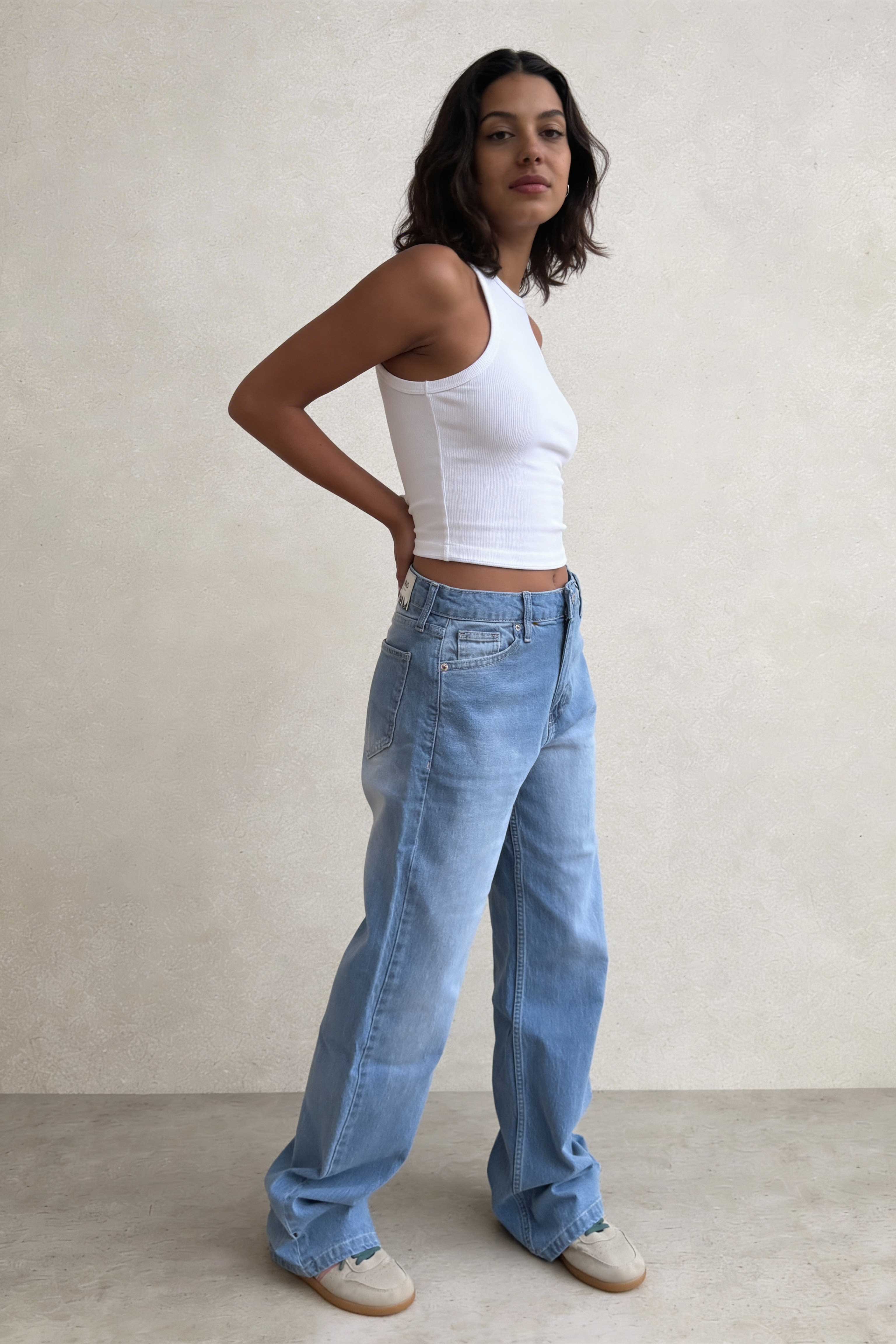 Ultra Comfort Straight - High Waist Bright Mid Blue Straight Jeans Straight - ULTRA COMFORT CIZARO - Cizaro Jeans