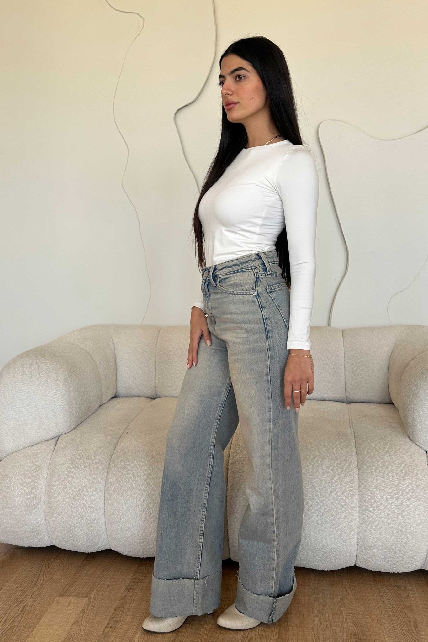 Wide Leg – Mid Rise Raw Hem Turn Up Light Vintage Blue Jeans wide leg CIZARO - Cizaro Jeans