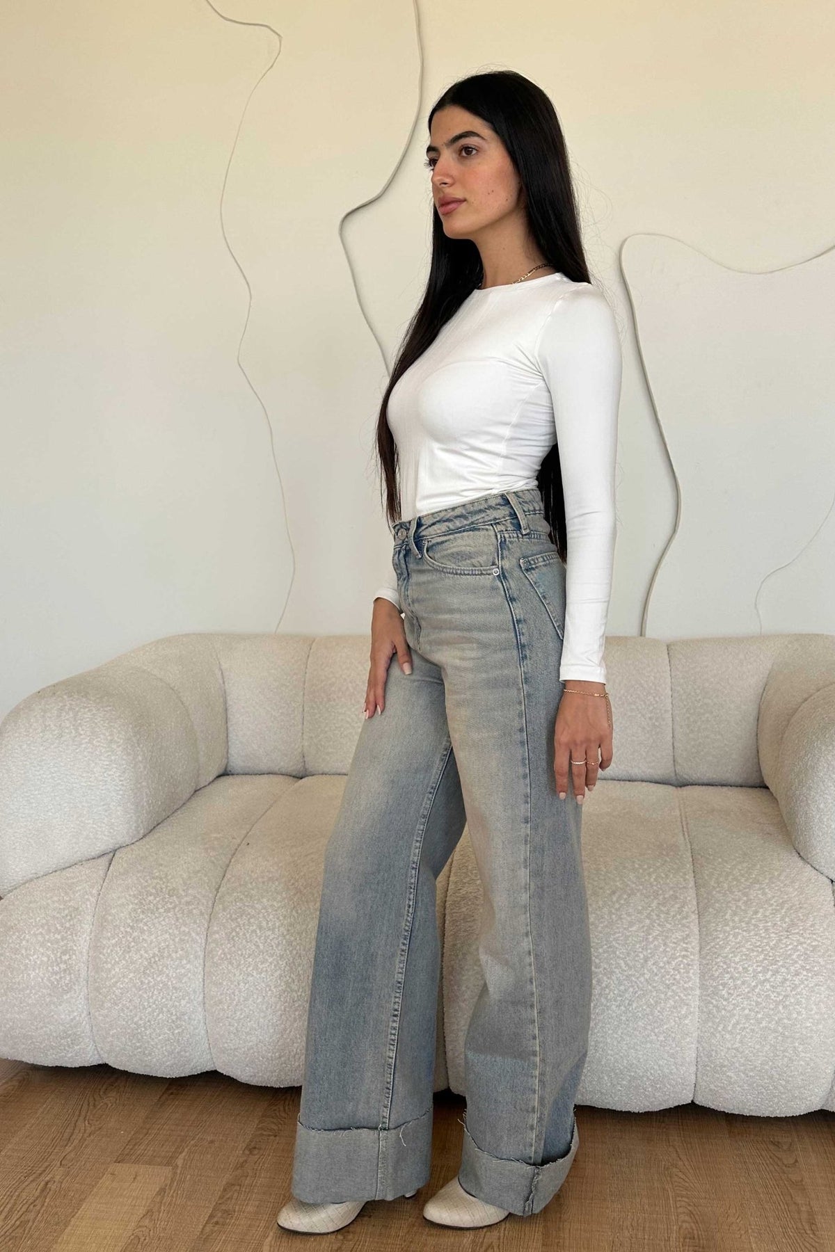 Wide Leg – Mid Rise Raw Hem Turn Up Light Vintage Blue Jeans Wide-Leg CIZARO - Cizaro Jeans