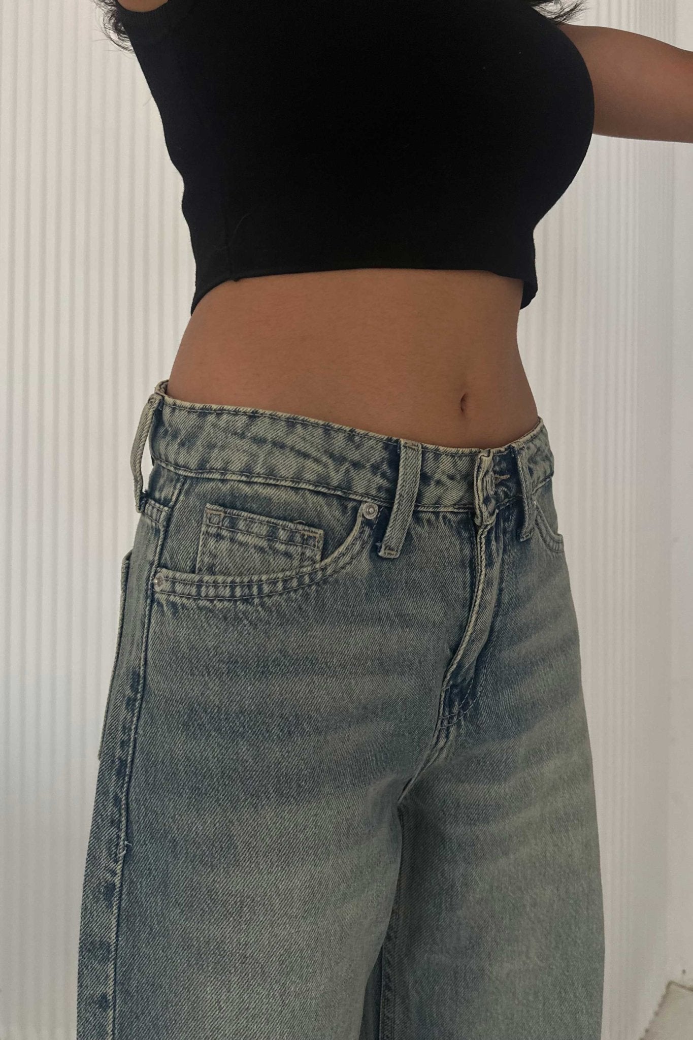 Wide-Leg Raw Hem Turn-Up - High-Waist Mid Vintage Blue Jeans wide leg CIZARO - Cizaro Jeans