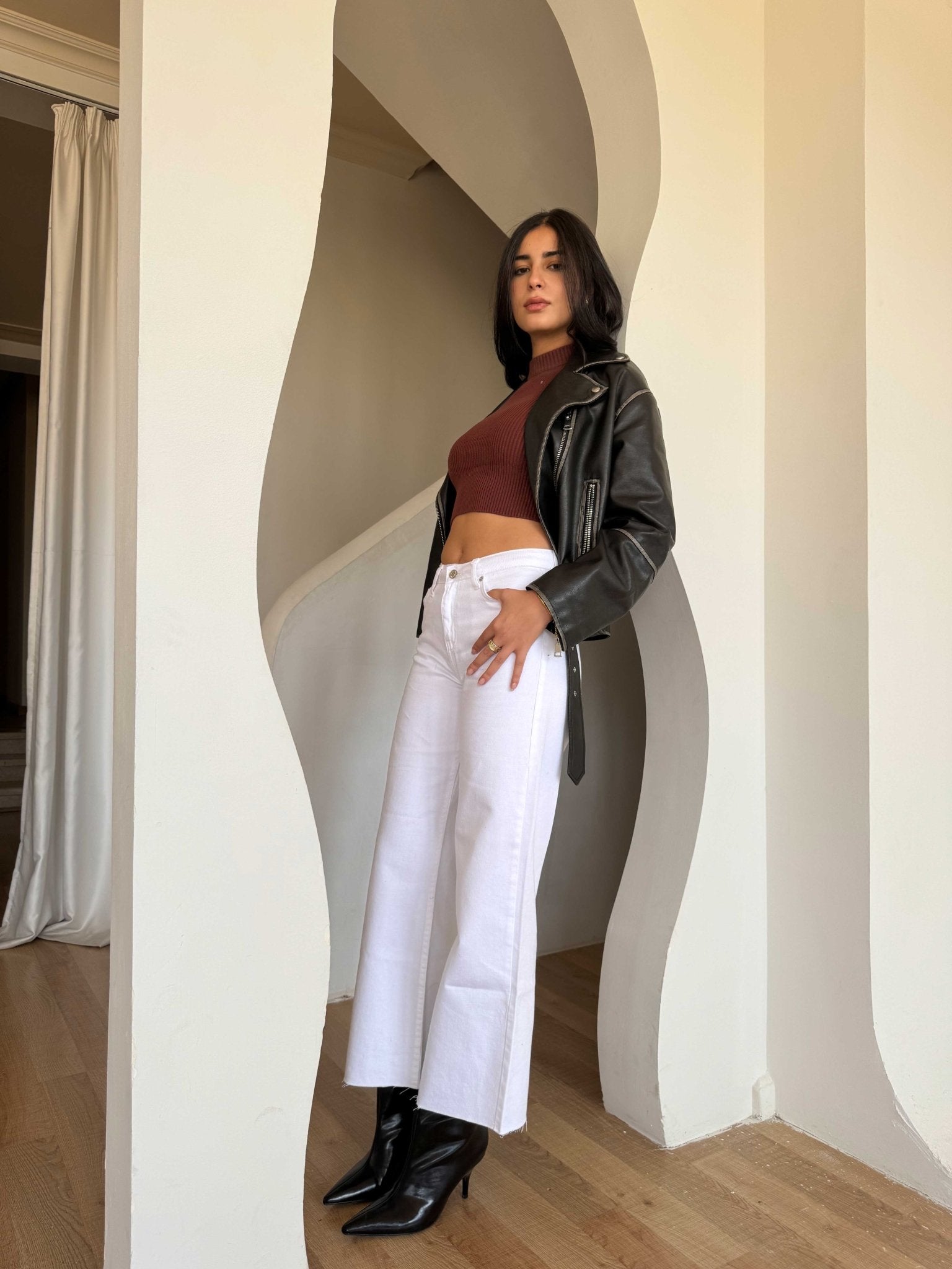 Cropped Wide Leg – Mid Rise White Jeans wide leg CIZARO - Cizaro Jeans