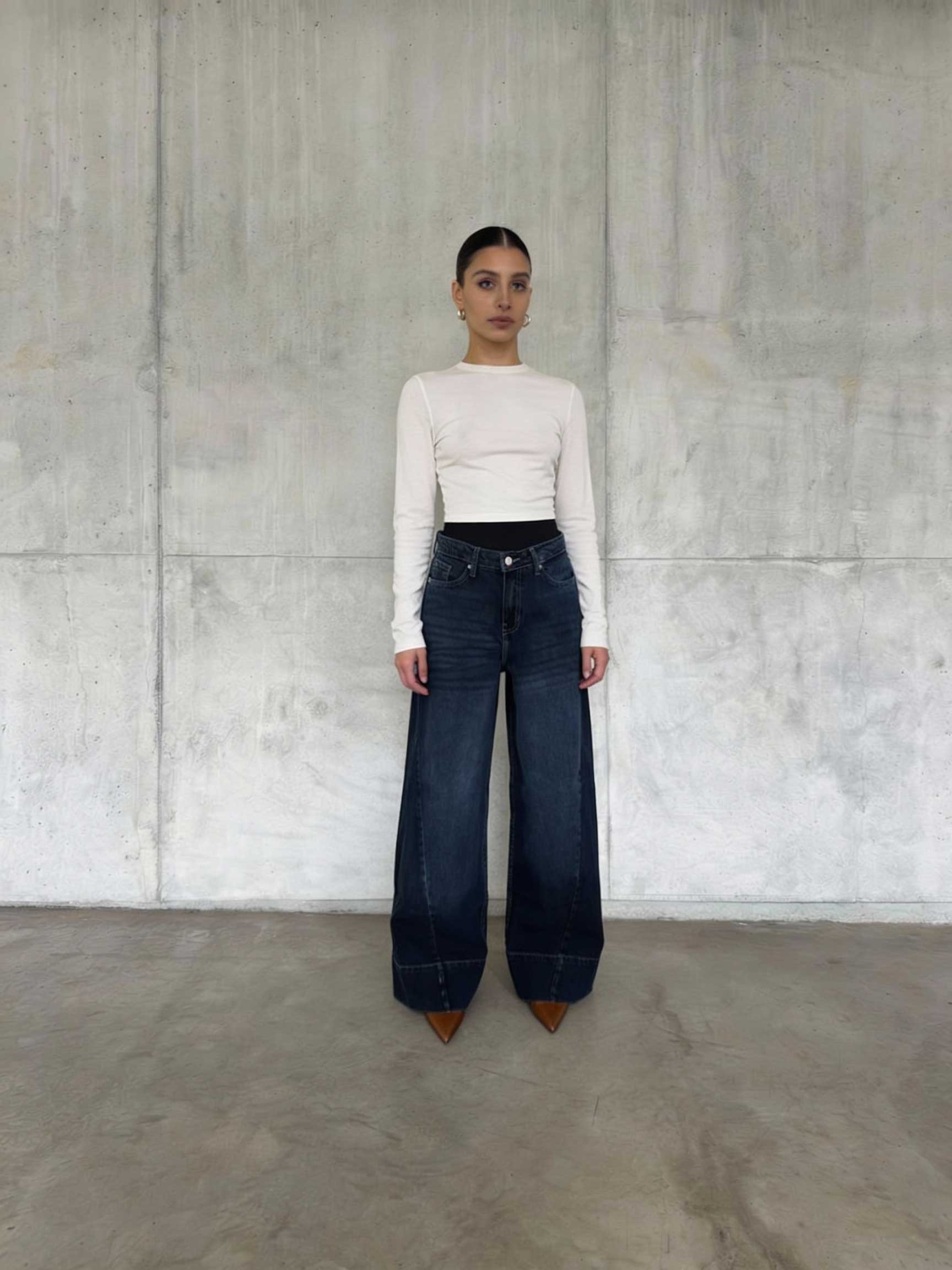 Extreme Wide-Leg – High-Waist Deep Ocean Blue Jeans