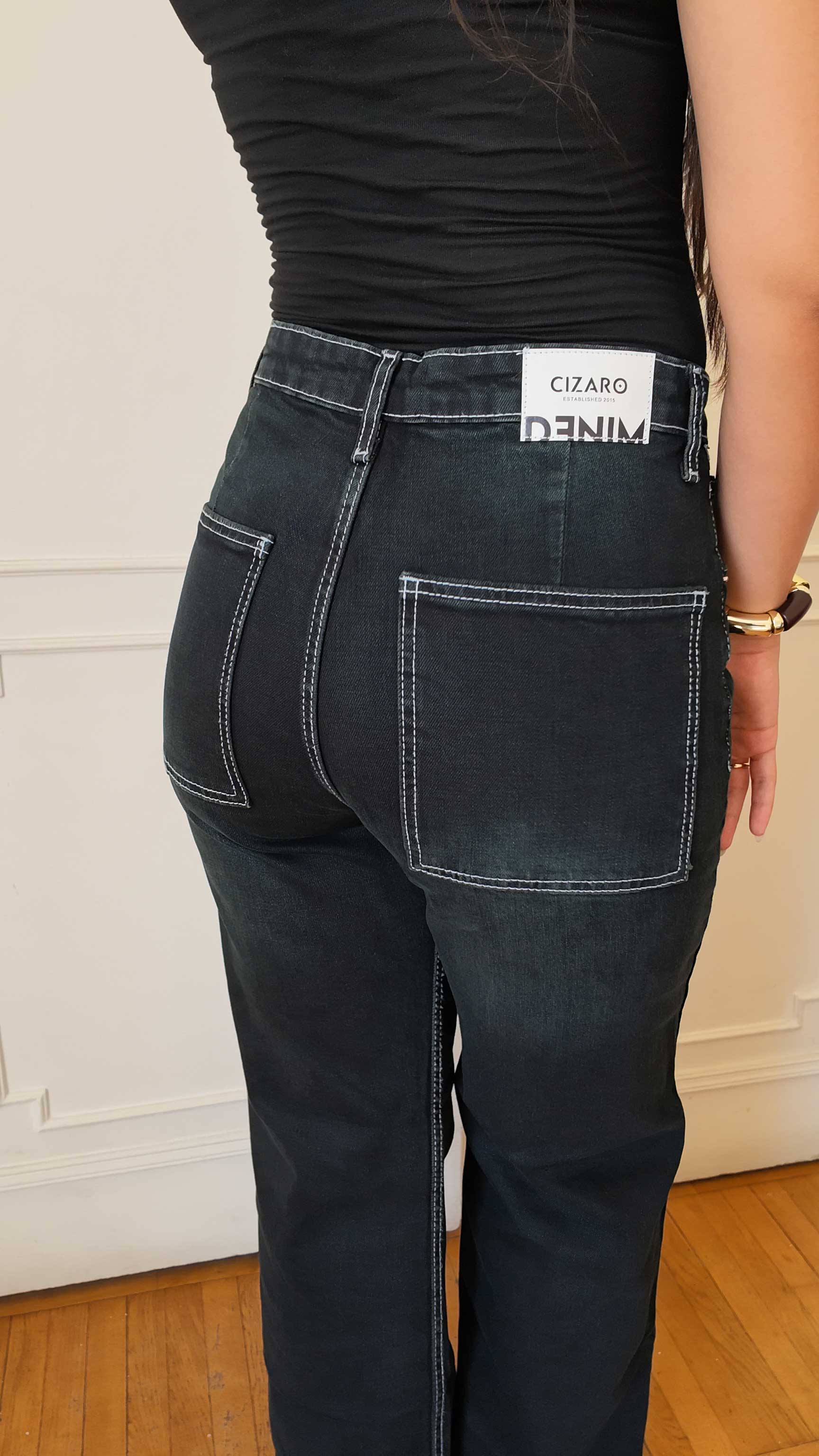 Outlined Wide leg - mid waisted charcoal black