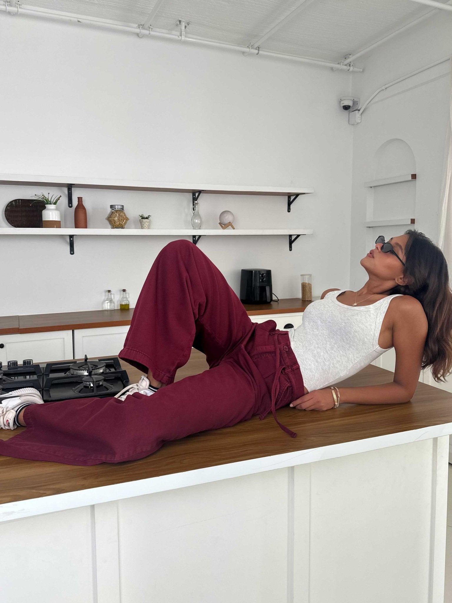 Wide Leg – Mid Rise Burgundy Jeans wide leg CIZARO - Cizaro Jeans