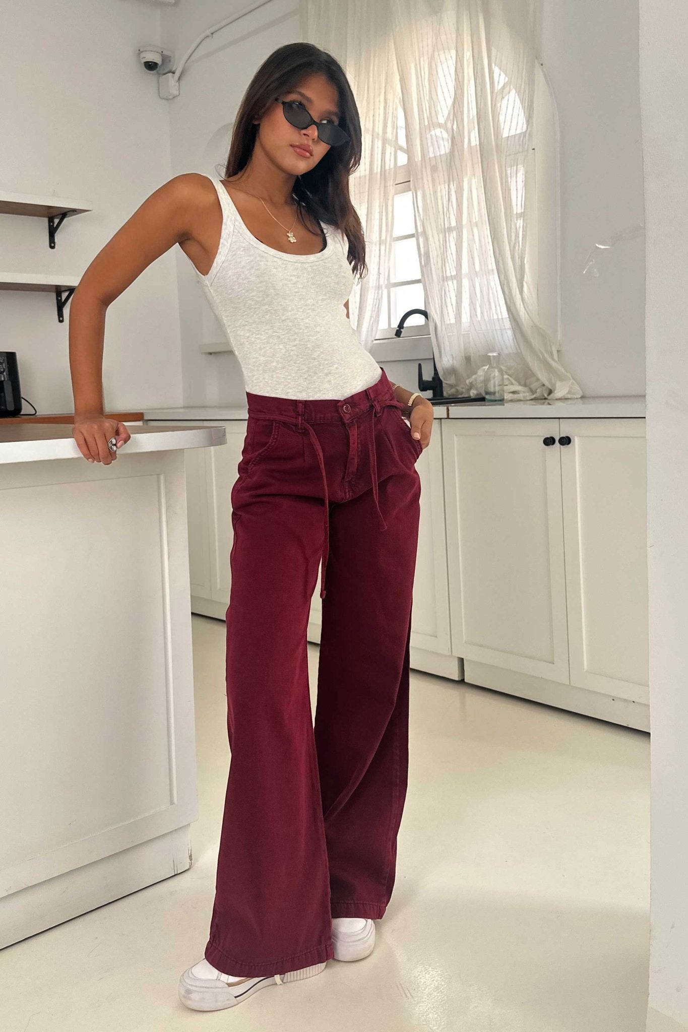 Wide Leg – Mid Rise Burgundy Jeans wide leg CIZARO - Cizaro Jeans