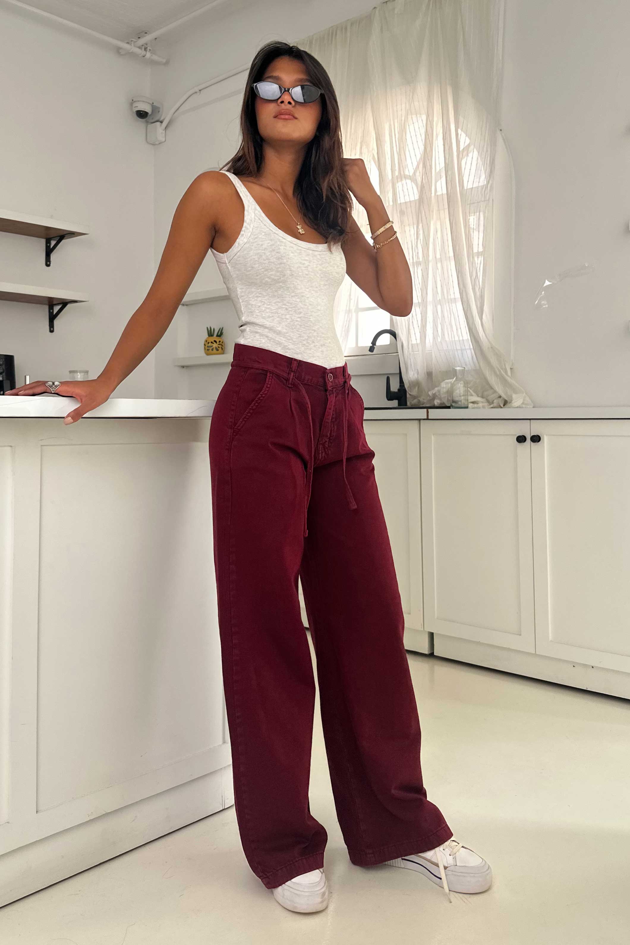 Wide Leg – Mid Rise Burgundy Jeans wide leg CIZARO - Cizaro Jeans
