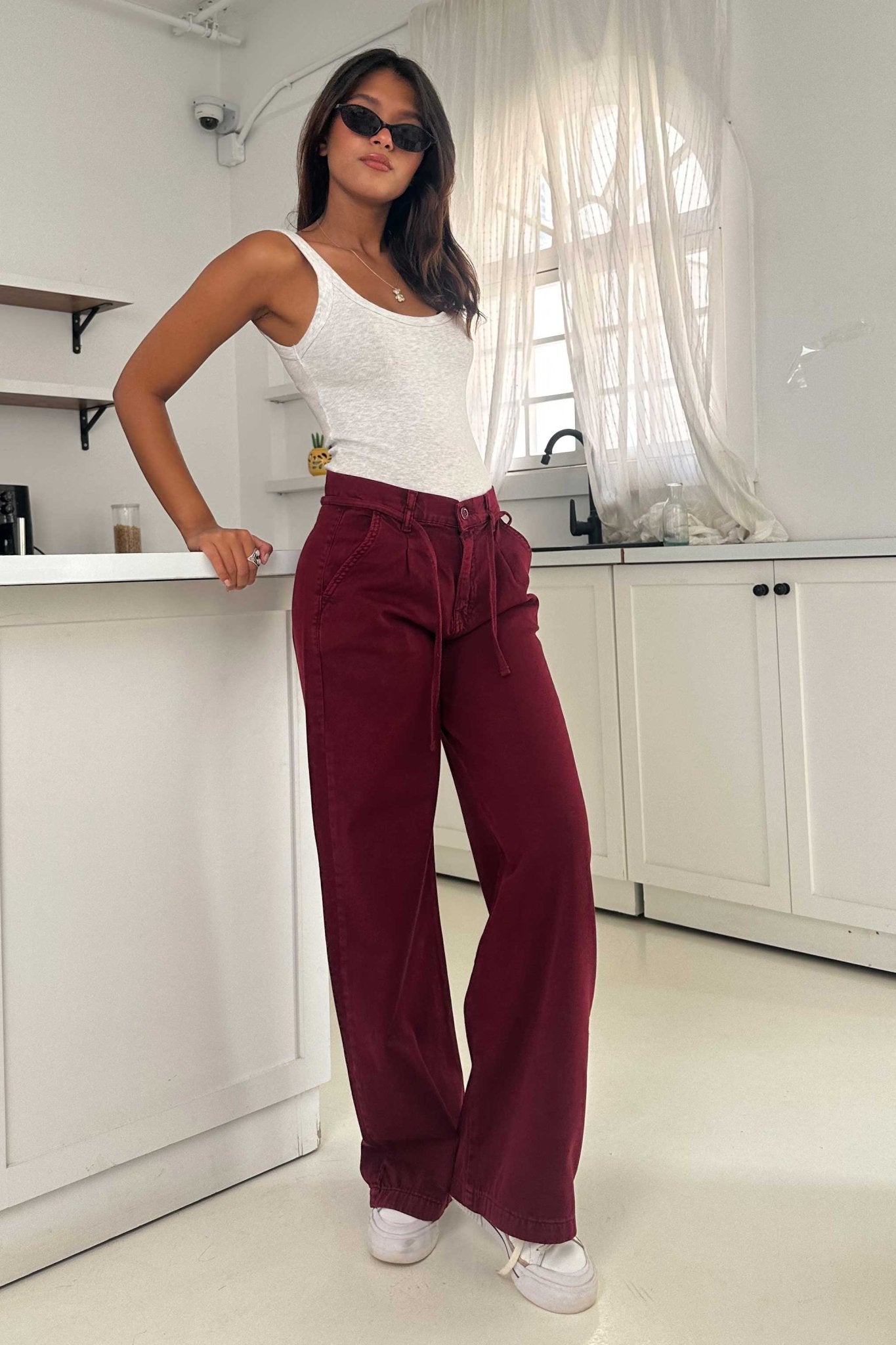 Wide Leg – Mid Rise Burgundy Jeans wide leg CIZARO - Cizaro Jeans