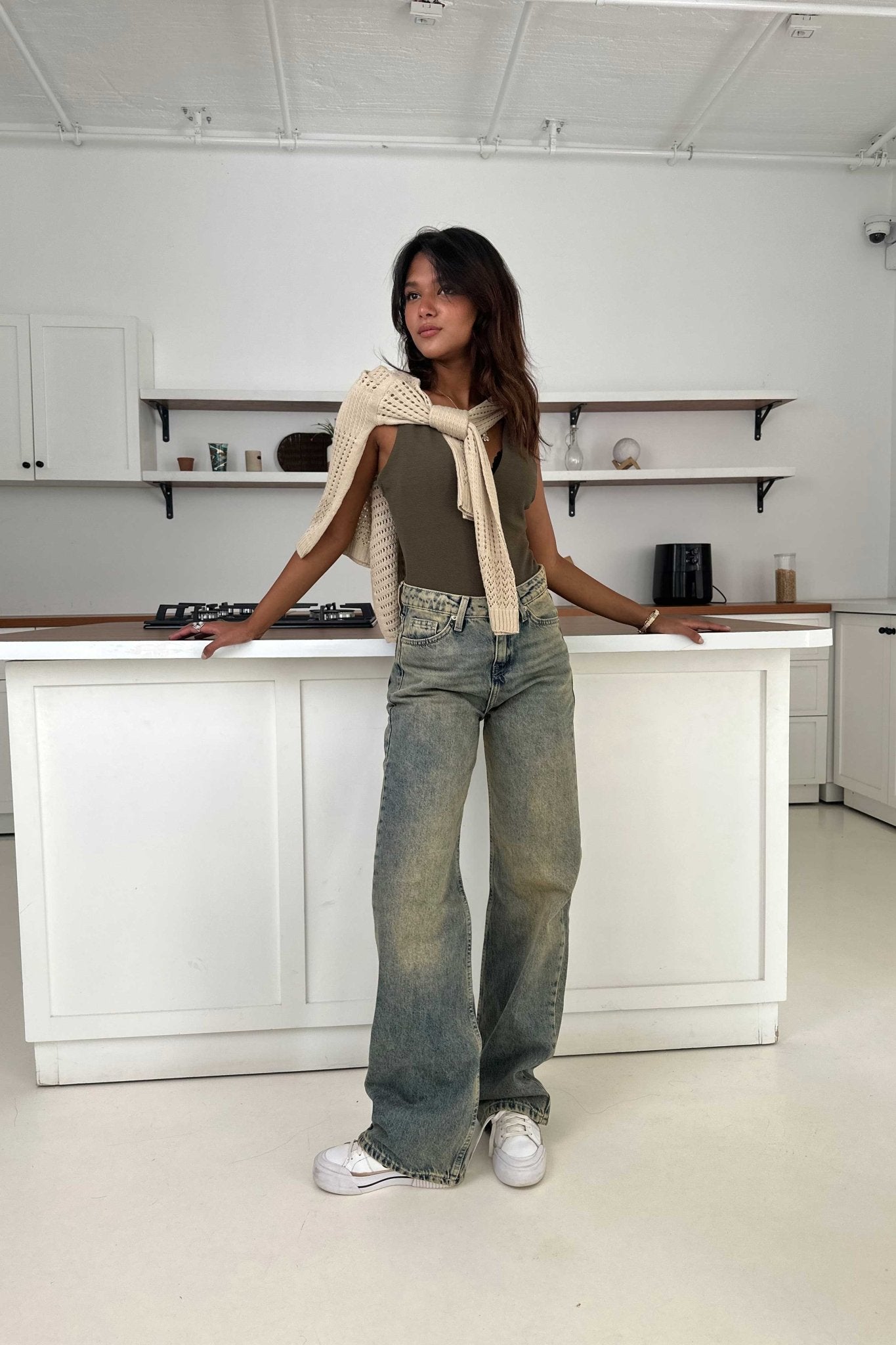 Wide Leg – Mid Rise Faded Vintage Blue Jeans wide leg CIZARO - Cizaro Jeans