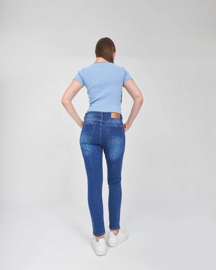 High-Waist Medium Blue Shade Skinny Jeans.