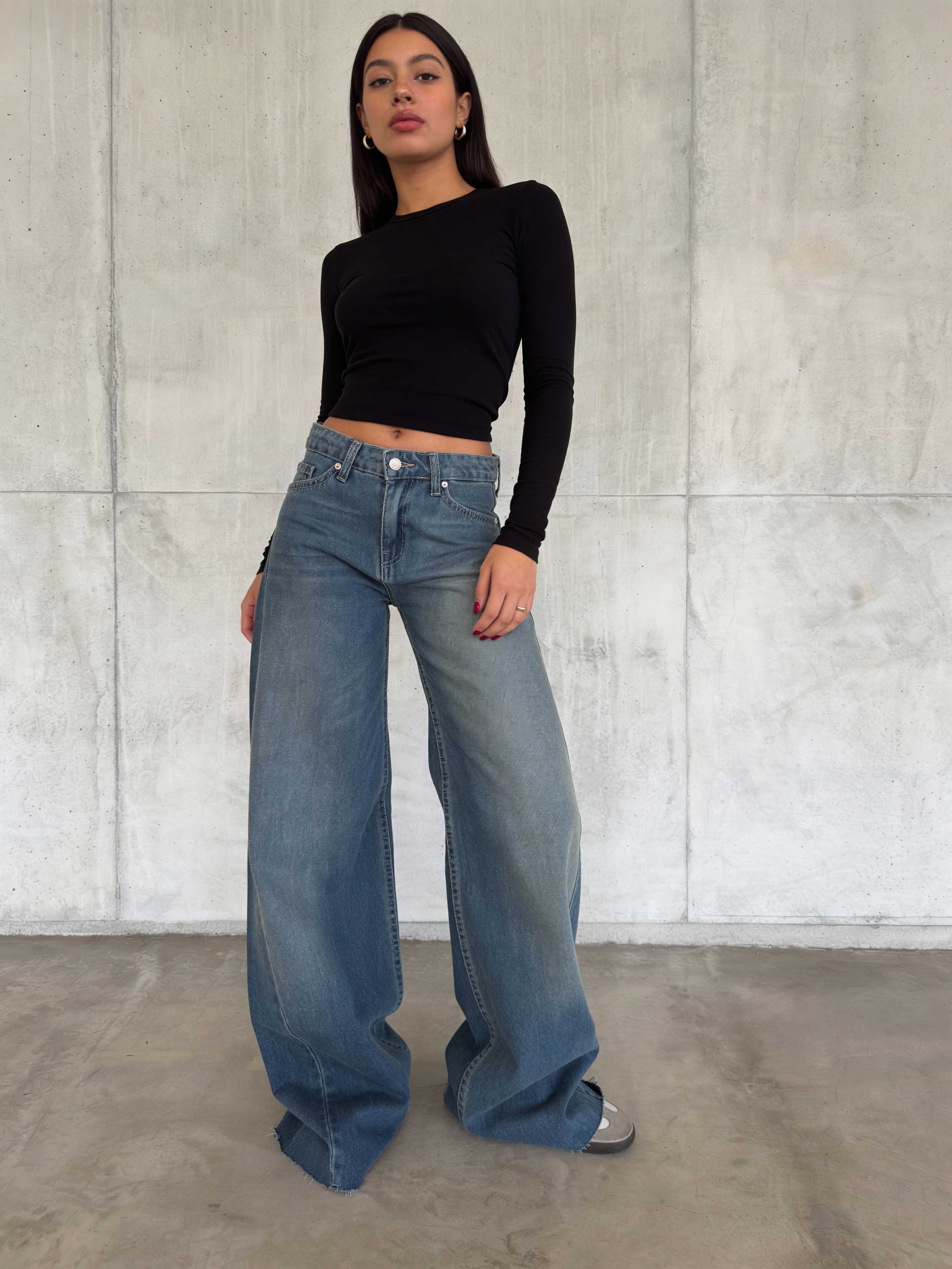 Super Baggy – Mid-Rise Mid Vintage Blue Jeans super baggy CIZARO - Cizaro Jeans